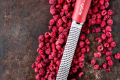 Microplane_Premium_Classic_46127_Zester_Pomegranate-Red_Raspberries-4