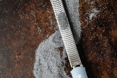Microplane_Premium_Classic_46227_Zester_Sky-Blue_Poppy-Seed-2
