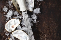 Microplane_Premium_Classic_46323_Zester_Cashmere-Beige_Oysters