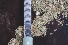 Microplane_Premium_Classic_46723_Zester_Sage-Green_Lemon-Grass-2