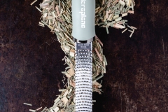 Microplane_Premium_Classic_46723_Zester_Sage-Green_Lemon-Grass-3