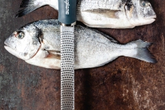 Microplane_Premium_Classic_46743_After-Dark-Grey_Sea-Bream-5